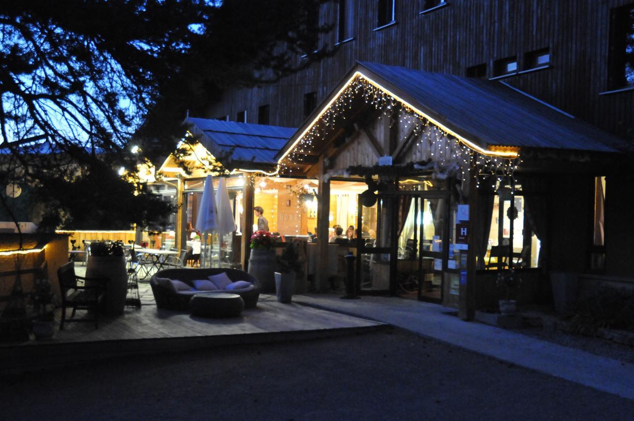 Hôtel - Domaine de l'Adoux Montclar  Exterior foto